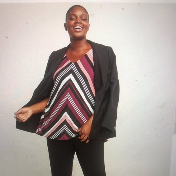 NWT Lane Bryant Chevron Stripe Sleeveless Top - Picture 2 of 3